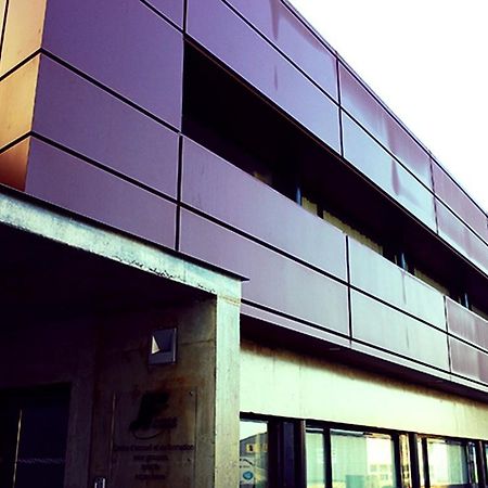 Jf Accueil & Formation Hotel Cholet Exterior foto